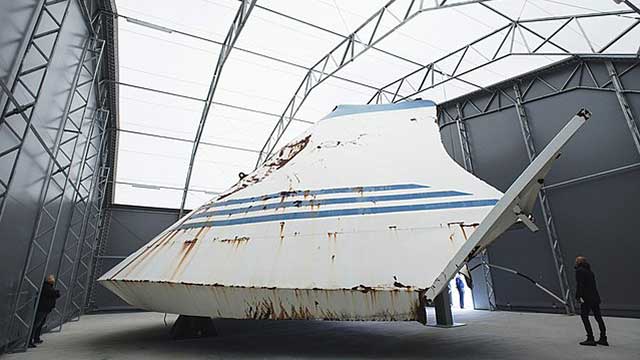 Två åtalas efter försök att ta reda på sanningen om Estoniakatastrofen