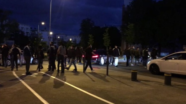 Våldsam konflikt mellan tjetjener och algerier i Frankrike