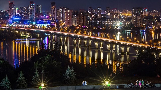 Saknad make får asyl för att undvika familjesplittring