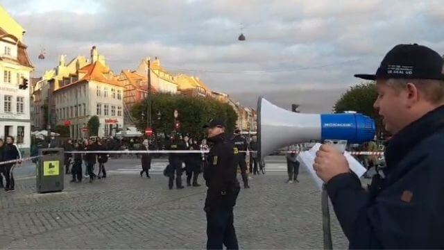 Danska partiledare engagerar sig för halshuggen lärare: ”Muslimer måste skickas hem”