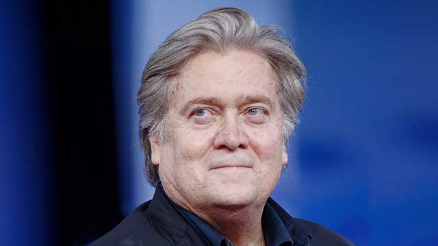 Steve Bannon gripen misstänkt för bedrägerier