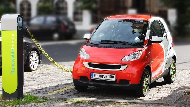 Svenska elnätet inte berett för anstormning av elbilar