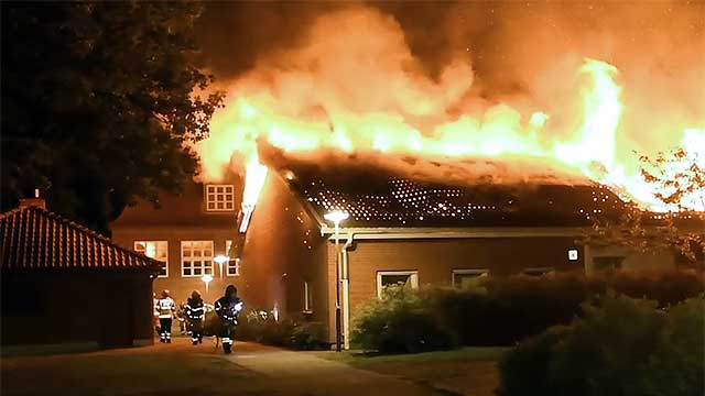 En person gripen för mordbrand mot skola i Malmö