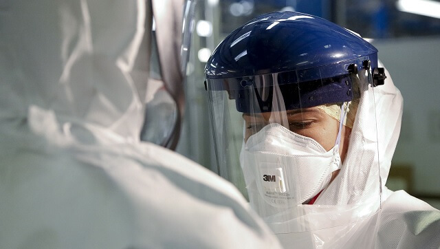 Test av vaccin avsett för Sverige stoppas – försöksperson drabbad av oförklarlig sjukdom