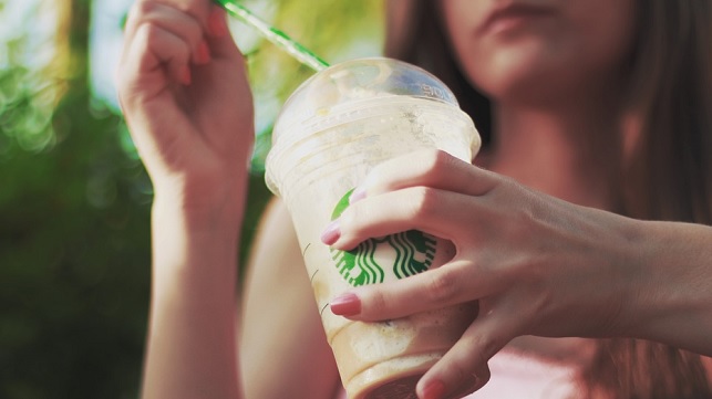 Avhämtning av mat kan bli dyrare – utredning föreslår ny skatt på engångsförpackningar