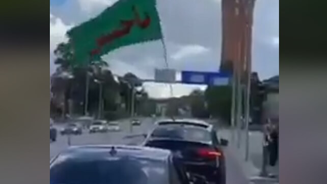 Här hyllar shiitiska muslimer i Sverige den iranska diktaturen