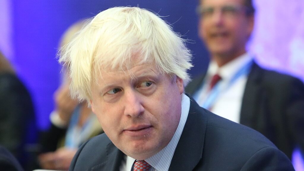 500 forskare och hälsoakademiker kritiserar Storbritanniens lockdown