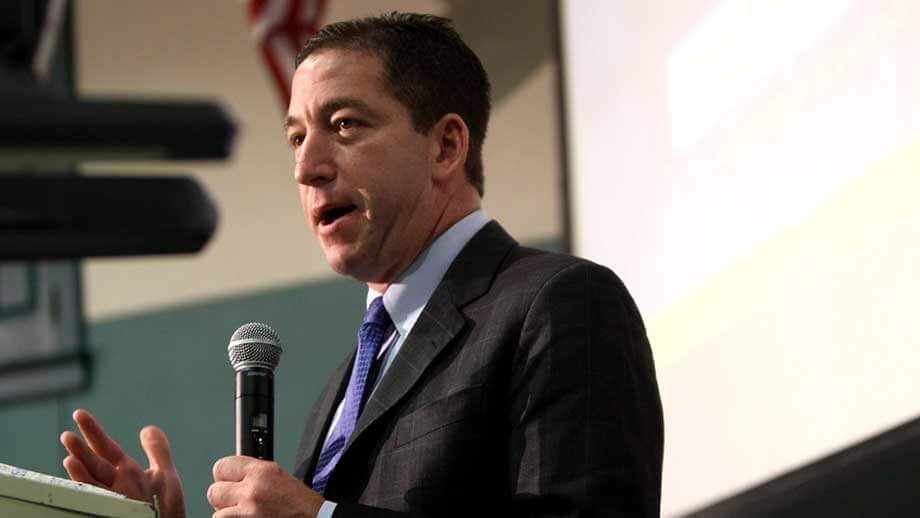 Prisbelönt journalist slår fast: Medierna är korrupta