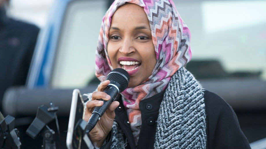 Muslimsk kongressledamot anser att kristna ska bannlysas från USA:s militär