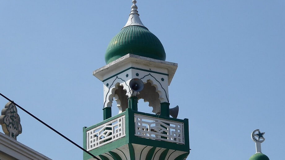 50 personer halshuggna av islamister