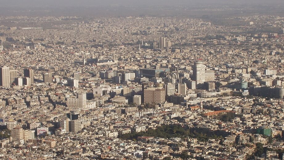 Alla från sex syriska provinser kan få asyl per automatik