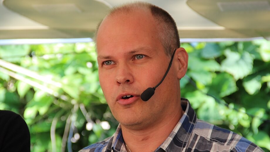 Riksdagen stoppar lättnader för ’ensamkommande’: ”Många kommer skickas tillbaka”