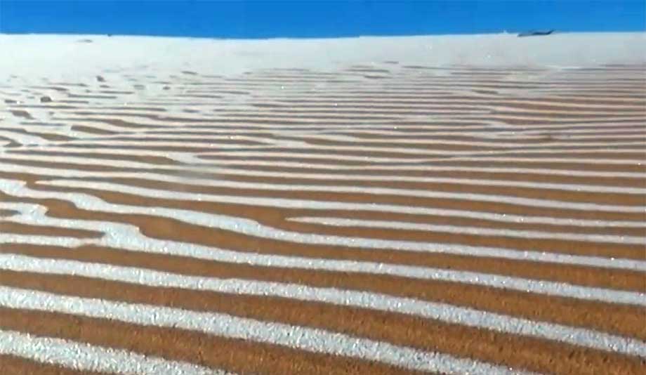 Mitt i ”klimatkrisen” – snö i Sahara