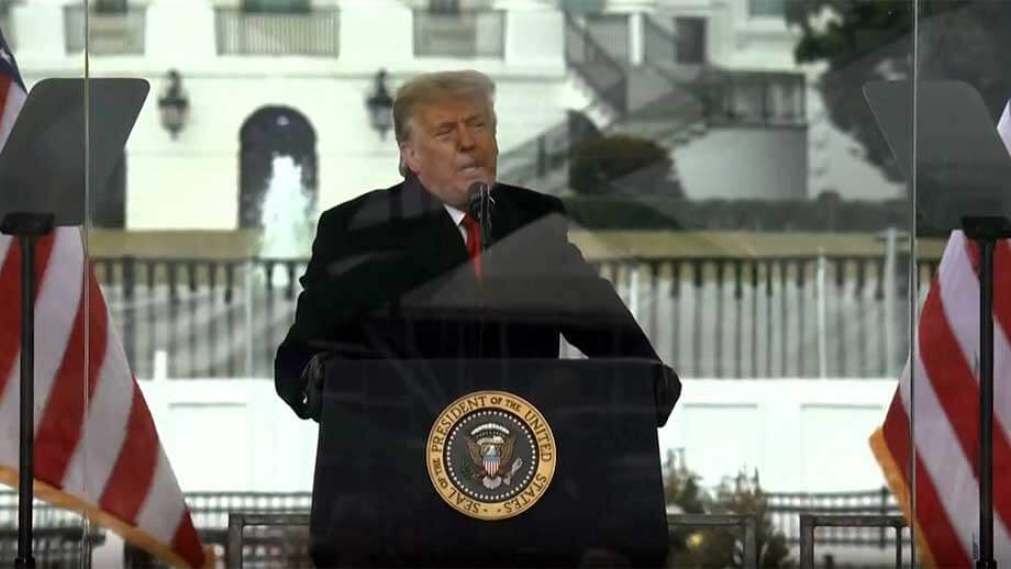 Donald Trump höll ”segertal” utanför Vita huset