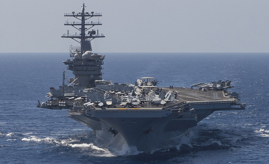 USA flyttar två hangarfartyg till Sydkinesiska havet