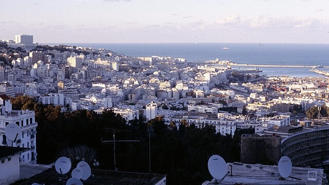 Fick asyl i Grekland men blev missnöjd med bidrag och sjukvård – nu kan hon få asyl även i Sverige