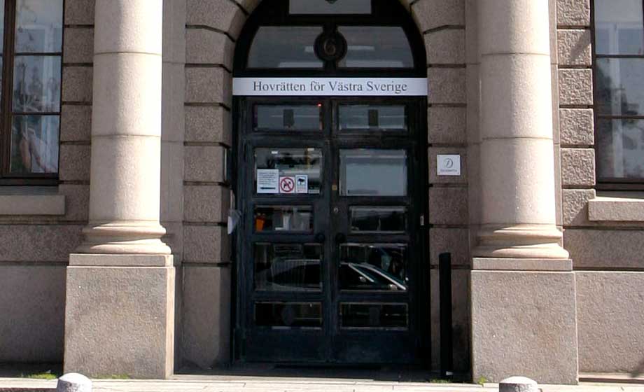 Nämndeman avslöjas ha samröre med kriminella – kräver fördubblat arvode