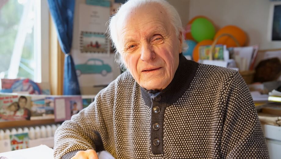 83-åring sattes under förvaltare mot sin vilja – stämmer staten