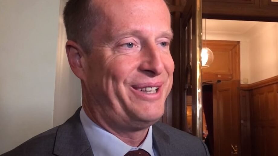 Mitt i krisernas Sverige – regeringen föreslår ny svensk OS-ansökan