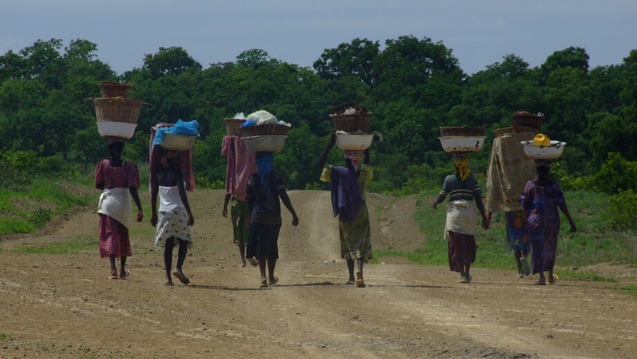 Kvinnor betalade för mat med sex i svenskt biståndsprojekt