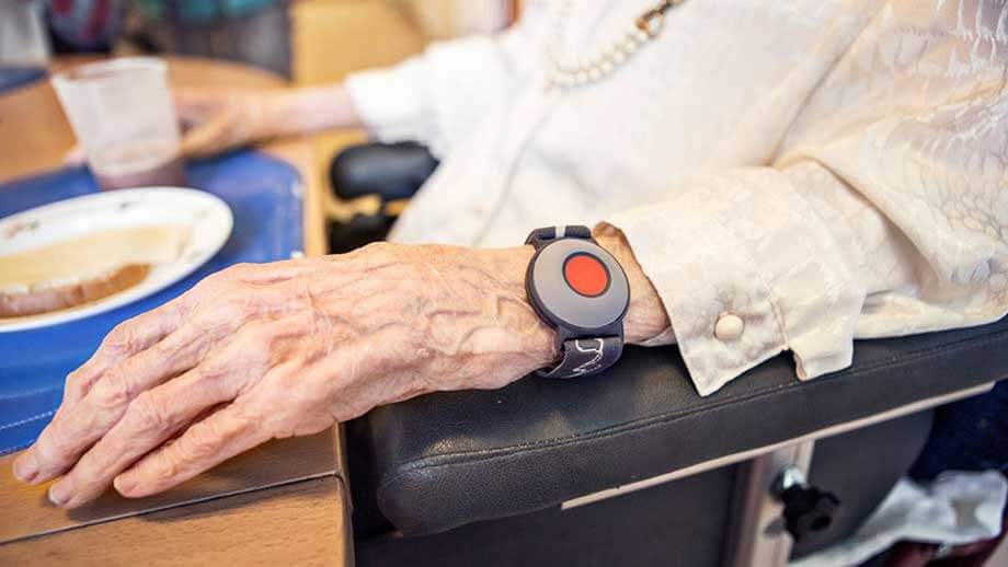 Ignorerade trygghetslarm – tio anställda i äldreomsorgen kan få sparken