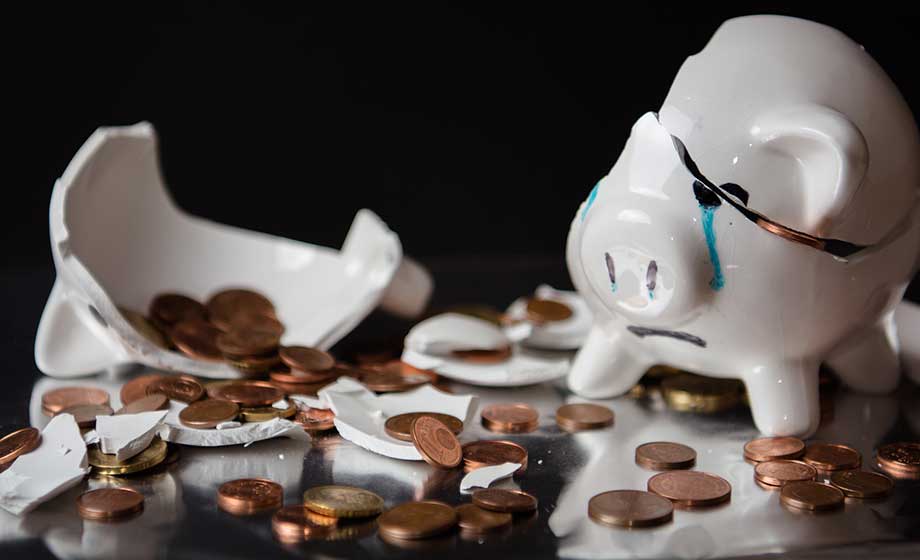 Tina får 16 tusen i bidrag – kräver MER