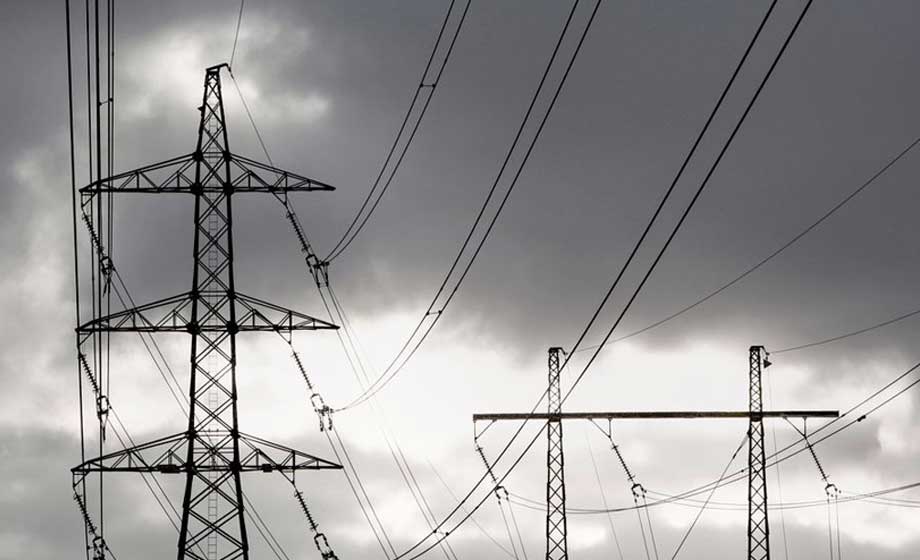 Omfattande strömavbrott – tusentals drabbade