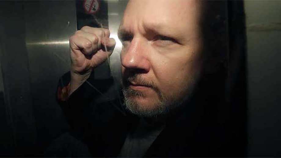 Nytt bakslag för Assange – fråntas sitt ecuadorianska medborgarskap