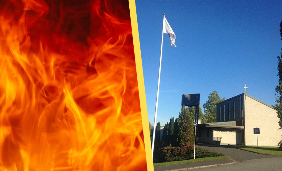 Kyrka totalförstörd i brand – utreds som mordbrand