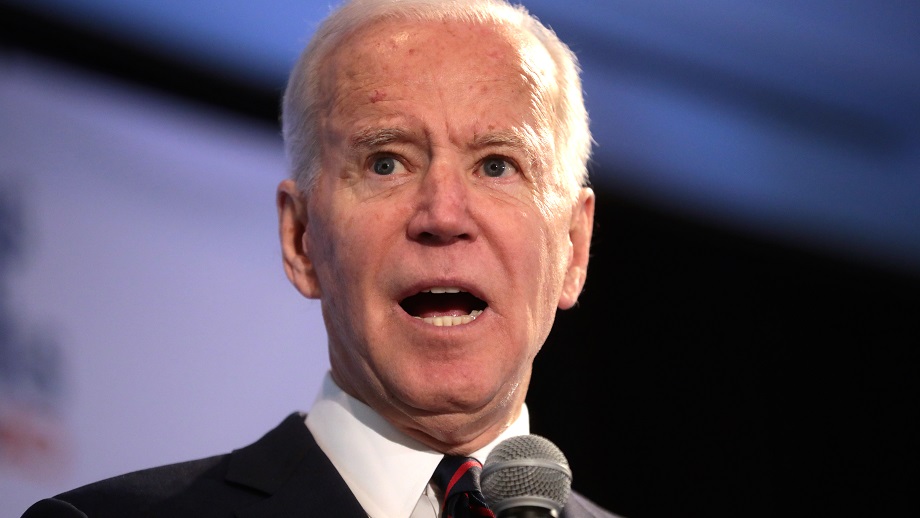 Amerikaner avsäger sig medborgarskapen med Biden i Vita huset