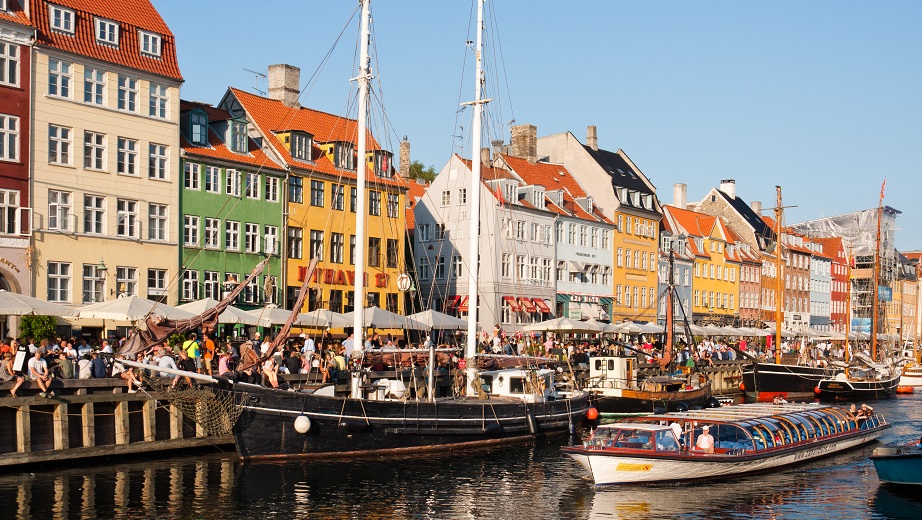 Danmark öppnar upp – slopar samtliga restriktioner