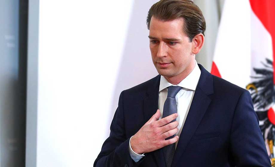 Österrikes förbundskansler avgår med omedelbar verkan