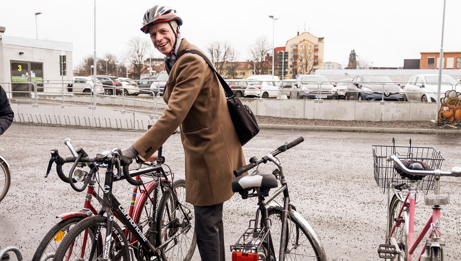 Nya trafikregler för cyklister ska göra att fler väljer bort bilen