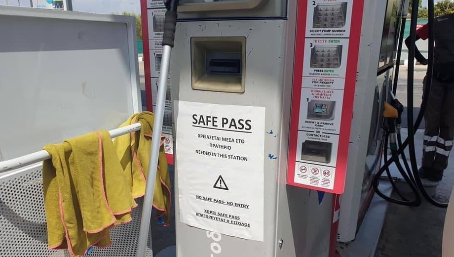 Vaccinpass krav för att tanka bilen