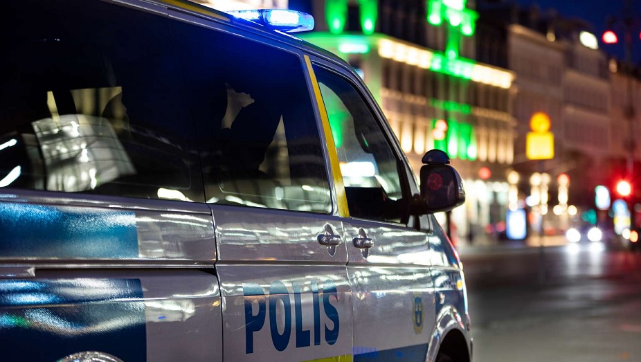 Två bombningar under natten