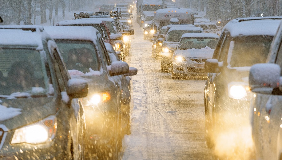 Kylan slog ut elbilar – övergavs på motorvägen