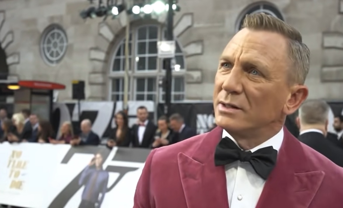 Nya James Bond kan bli icke-binär