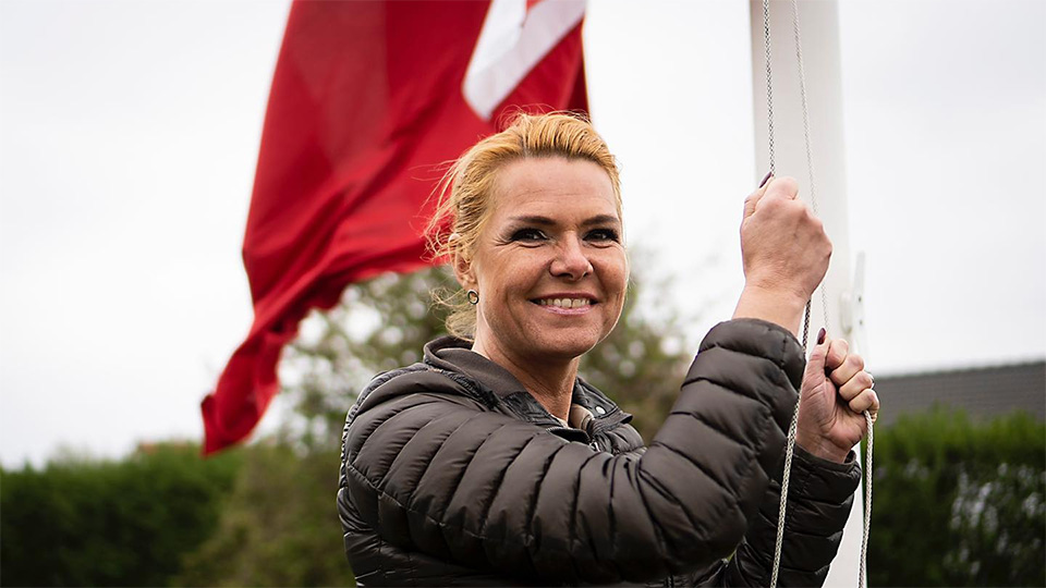 Dansk ex-minister döms till fängelse för att ha stoppat barnäktenskap