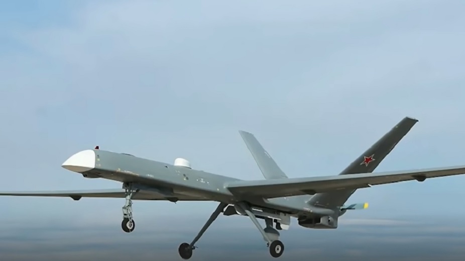 ’Militär vingdrönare’ fångad på film över Stockholm