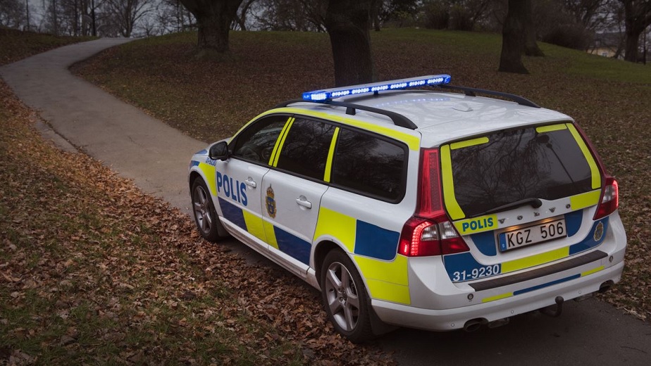 Varannan polis funderar på att lämna yrket