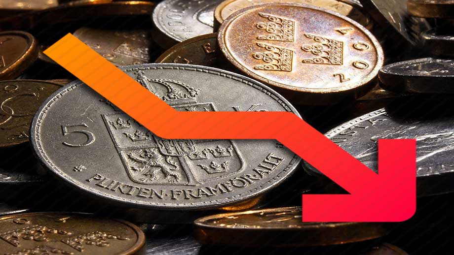 Kronan i fritt fall – svenskarnas köpkraft urholkas