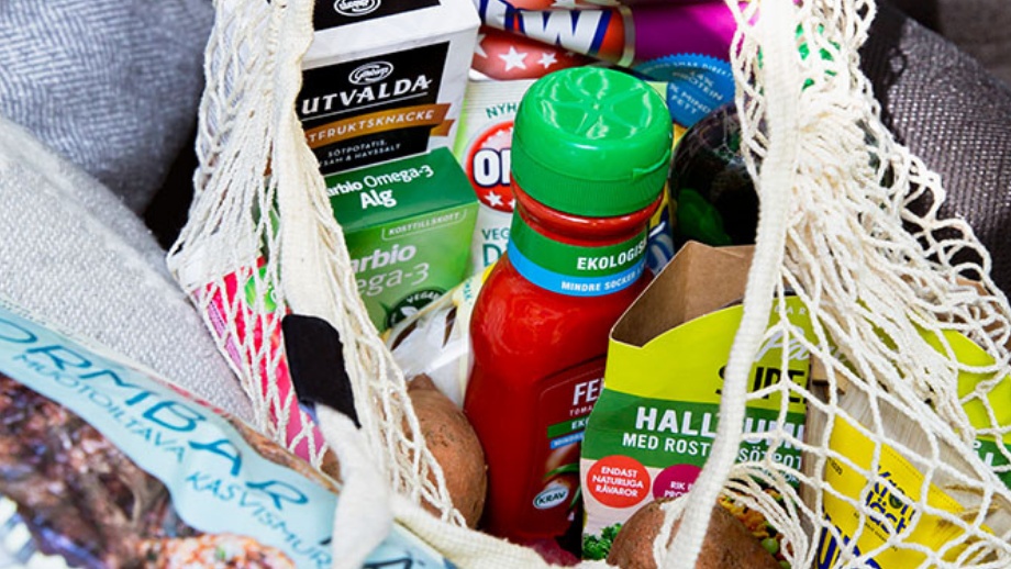 Kriget i Ukraina ger kraftiga prisökningar på mat i Sverige