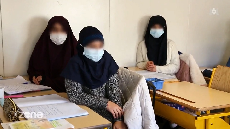 VIDEO: Dold kamera avslöjar islamisk könsuppdelning i skola