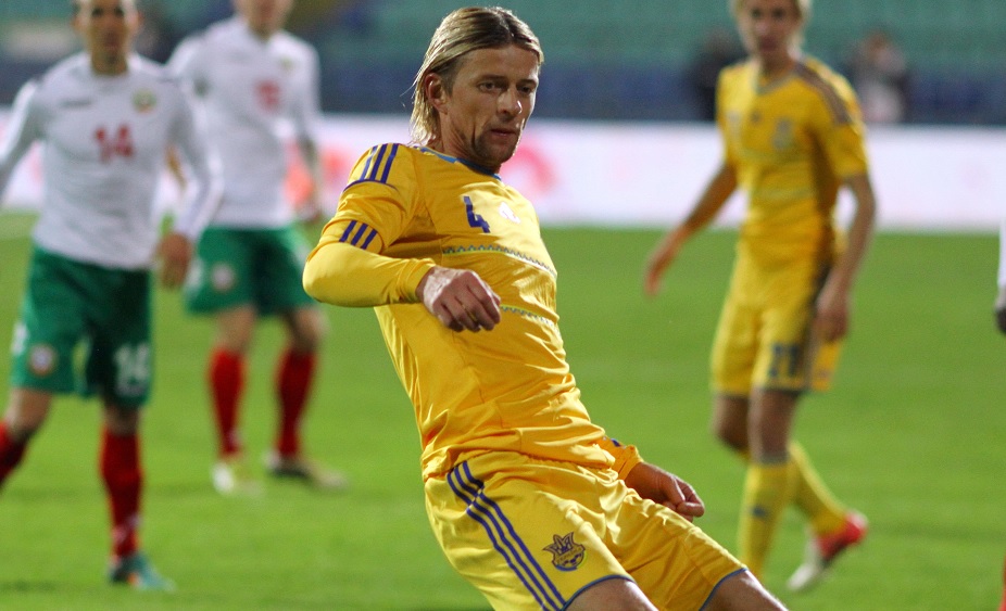 Uttalar sig inte om kriget – riskerar nu att få karriären raderad