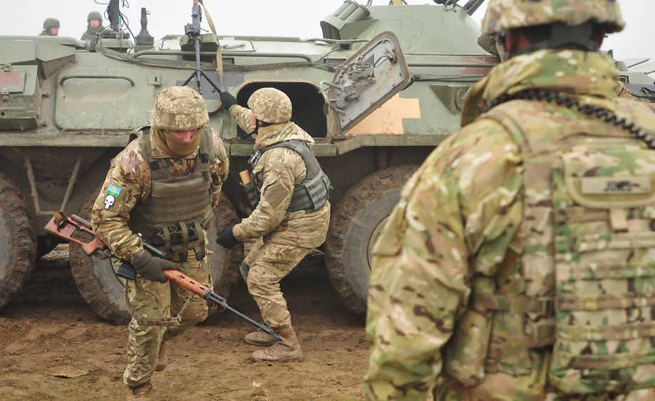 16 000 frivilliga till ukrainska armén