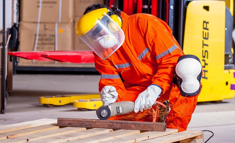 Varningen: Stora delar av basindustrin konkurshotad