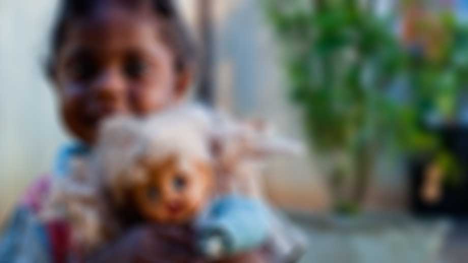 Utomvästligt par svalt familjehemsplacerad treåring nästan till döds