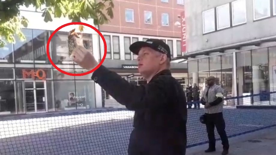 Paludan brände koranen i Linköping