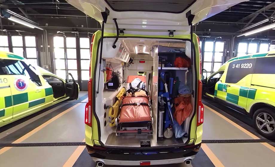 Ringde 112 – placerades i ”virtuellt väntrum” och avled