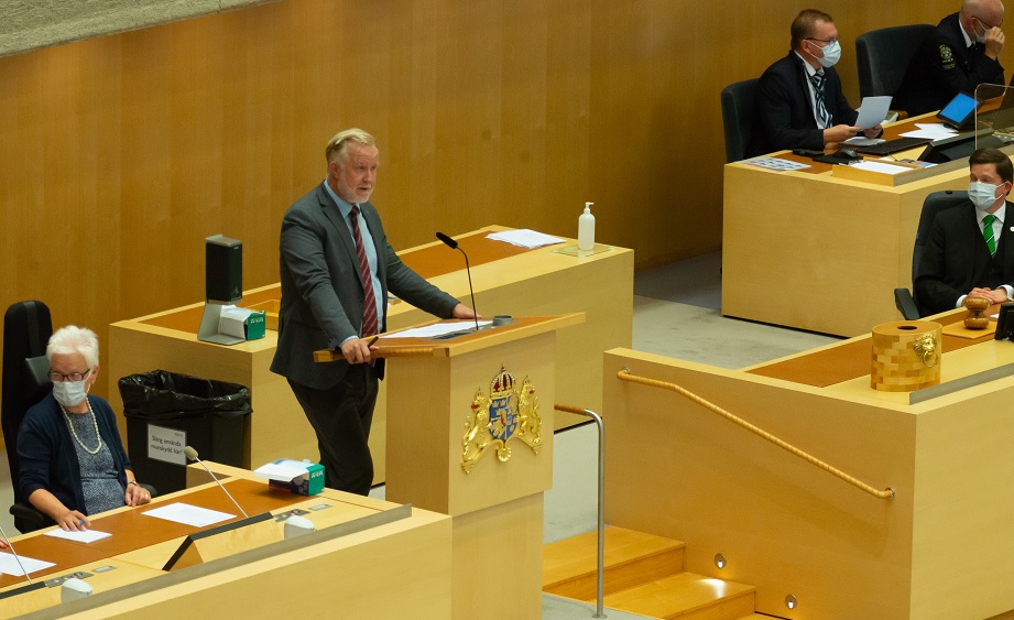 Liberalerna över spärren igen